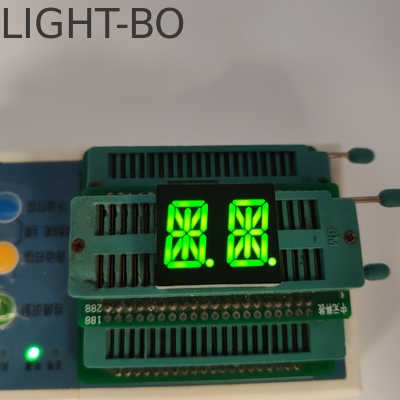 좋은 가격 순수 녹색 검정색 전면 숫자 LED 디스플레이 2자리 13.8mm 14 세그먼트 온라인으로