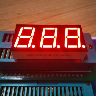 좋은 가격 14.2mm 3자리 7세그먼트 초고휘도 적색 공통 양극 LED 디스플레이 (온도 조절기용) 온라인